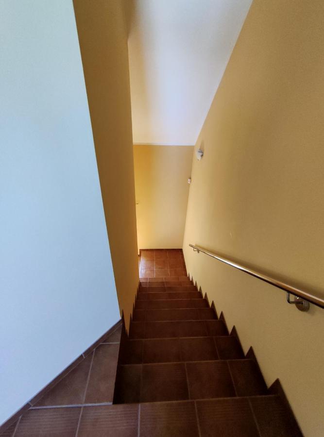 Apartament Pod Lasem Police Kültér fotó